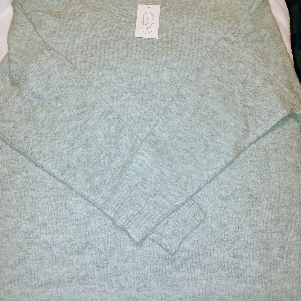 Mud Pie Grey/Green Oversized Plus Sweater New With Tag One Size - Picture 8 of 8